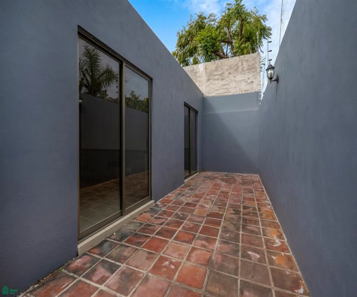 Casa En Venta,Riberas del Pilar,Paseo del Lago 195, Chapala, Jalisco 45906, 2 Habitaciones,2 Baños,Paseo del Lago,MX26006631M