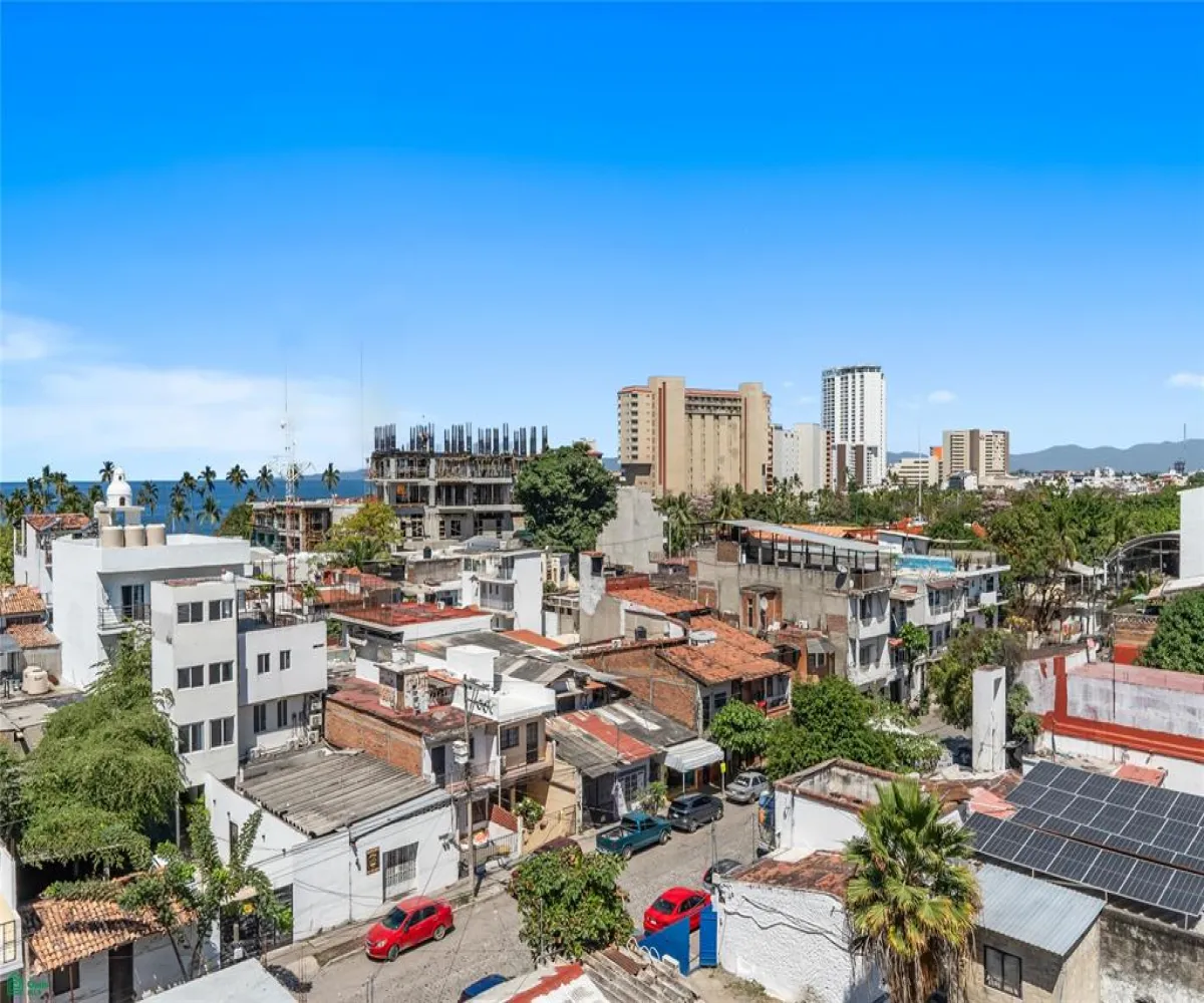 Departamento En Venta,5 de Diciembre,Bolivia 1403, Puerto Vallarta, Jalisco 48350, 2 Habitaciones,2 Baños,Bolivia,MX26006635M