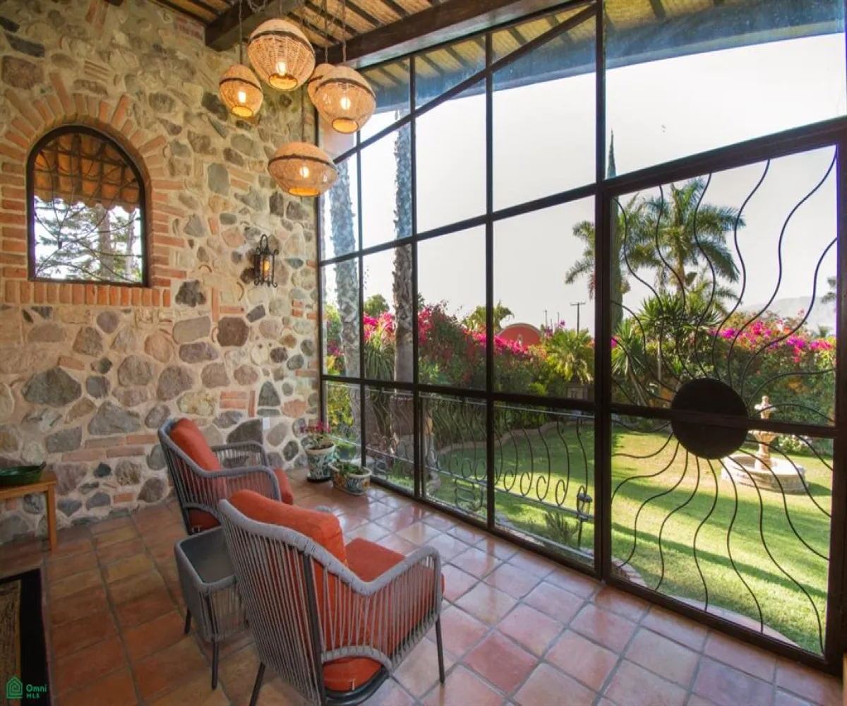 Casa En Venta,Lower Chula Vista, San Antonio Tlayacapan,Del Parque Poniente 146, Chapala, Jalisco 45900, 4 Habitaciones,5 Baños,Del Parque Poniente,MX26006892M