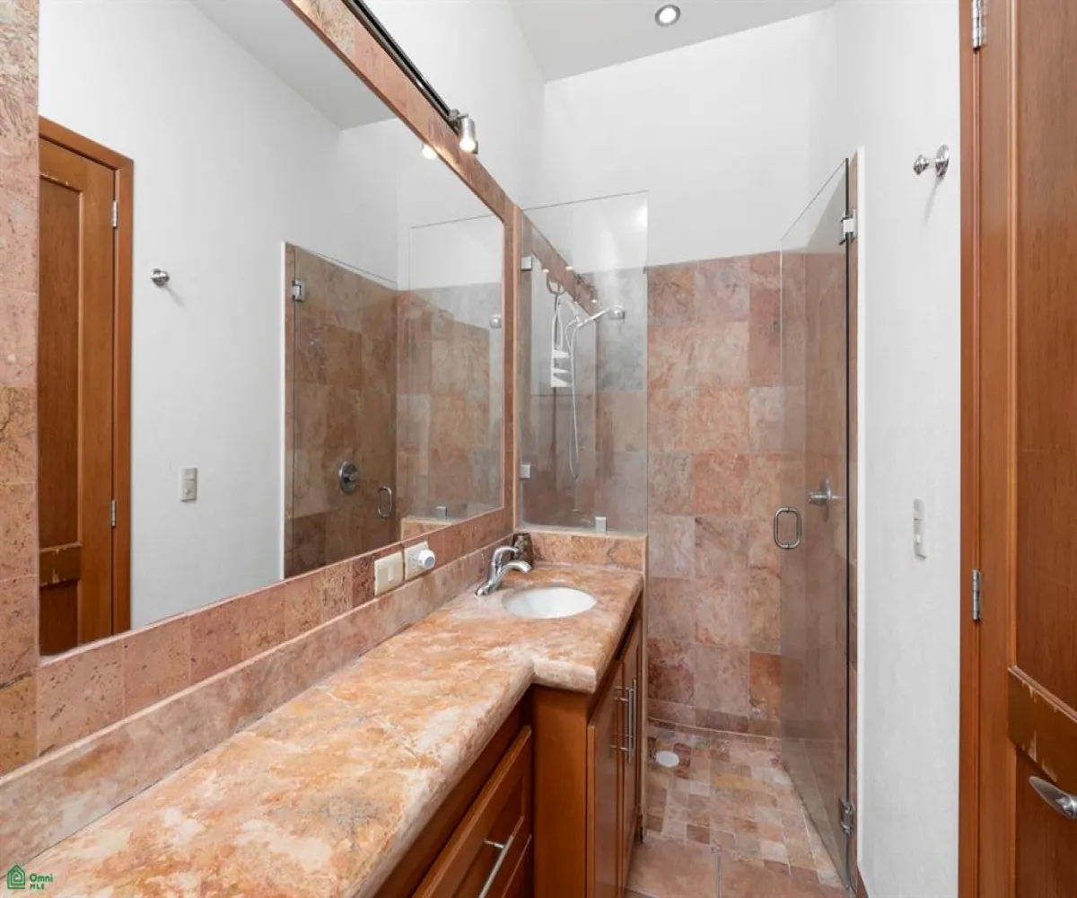 Departamento En Venta,EL DORADO,PASEO PALENQUE S/N, Chapala, Jalisco 45915, 3 Habitaciones,2 Baños,PASEO PALENQUE,1,MX26006923M