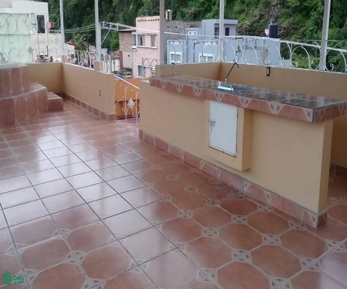 Departamento En Venta,Chapala Centro,Av Hidalgo 220, Chapala, Jalisco 45900, 18 Habitaciones,17 Baños,Av Hidalgo,2,MX26006948M