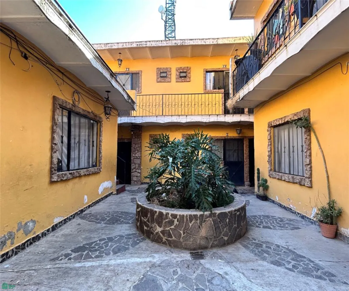 Departamento En Venta,Chapala Centro,Av Hidalgo 220, Chapala, Jalisco 45900, 18 Habitaciones,17 Baños,Av Hidalgo,2,MX26006948M