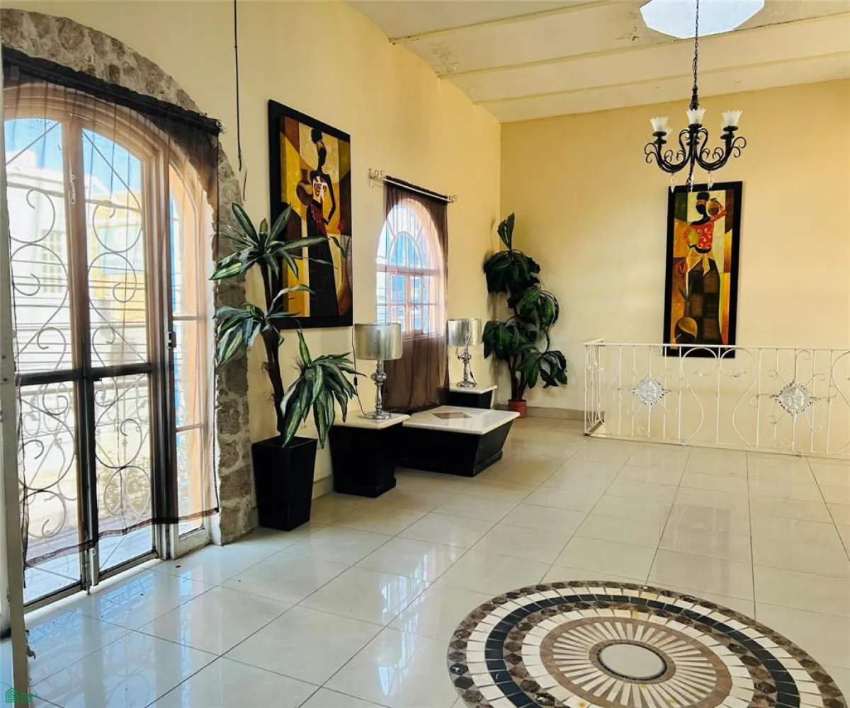 Departamento En Venta,Chapala Centro,Av Hidalgo 220, Chapala, Jalisco 45900, 18 Habitaciones,17 Baños,Av Hidalgo,2,MX26006948M