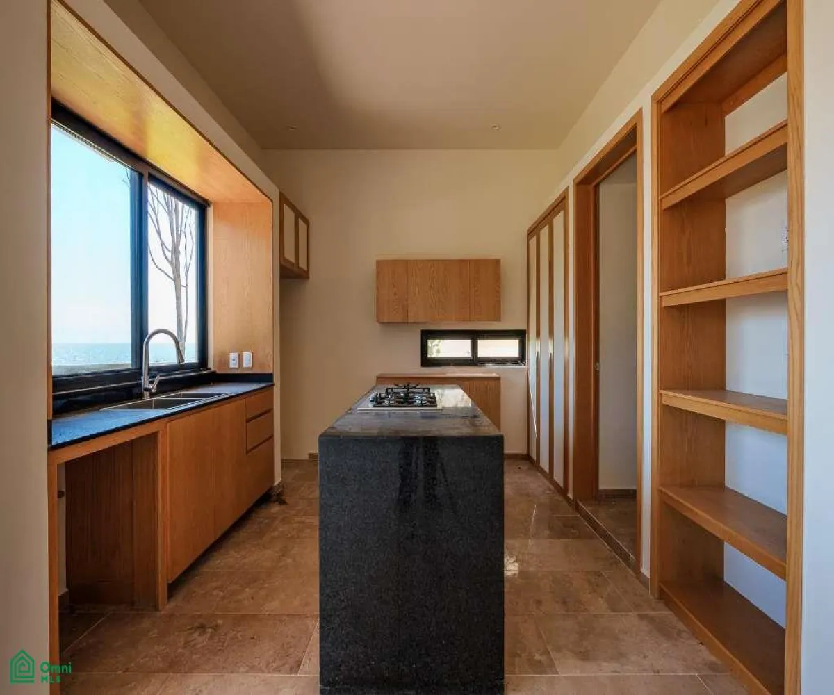 Casa En Venta,Riberas del Pilar,Paseo del Lago 32, Chapala, Jalisco 45907, 4 Habitaciones,4 Baños,Paseo del Lago,2,MX26007044M