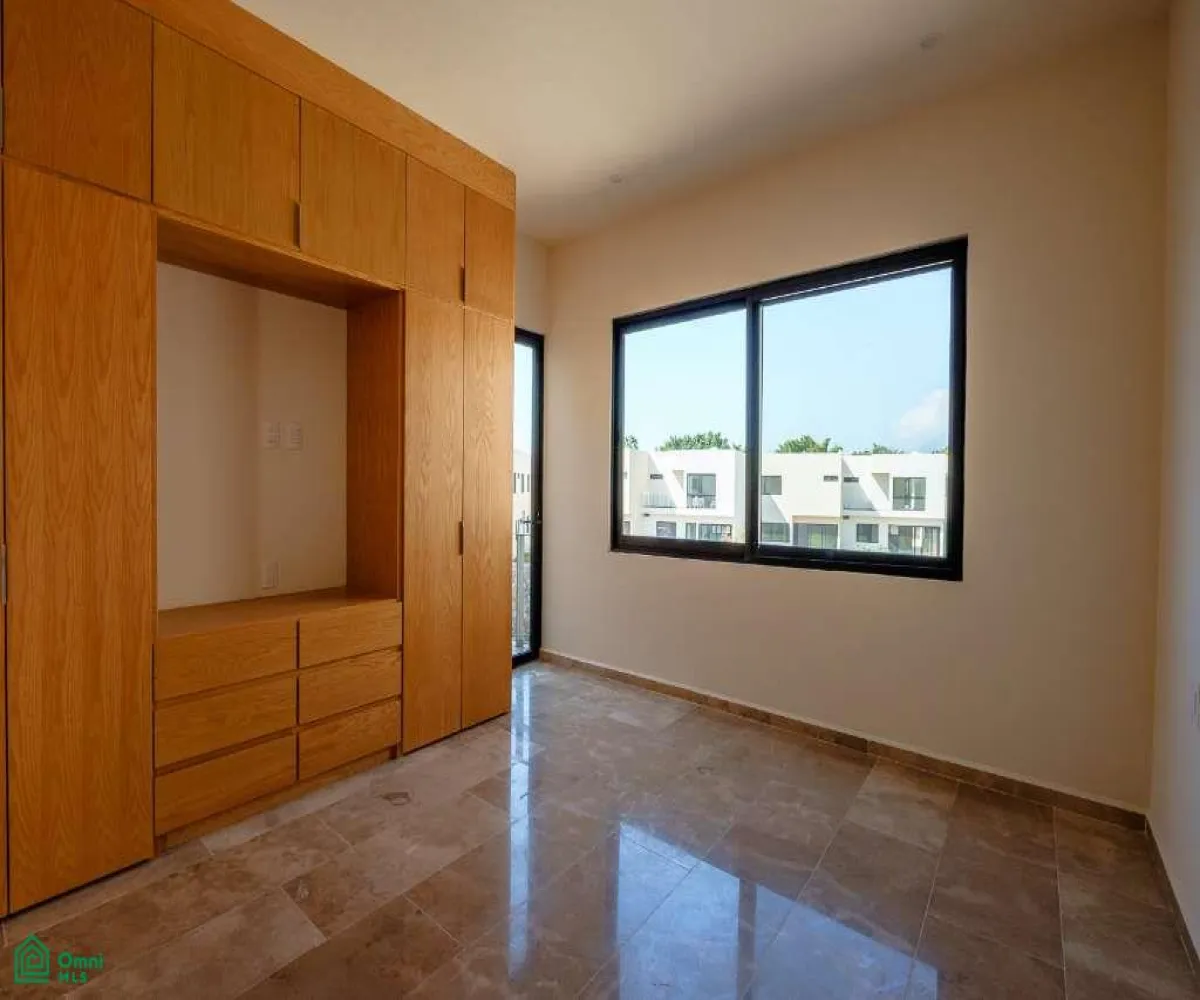 Casa En Venta,Riberas del Pilar,Paseo del Lago 32, Chapala, Jalisco 45907, 4 Habitaciones,4 Baños,Paseo del Lago,2,MX26007044M