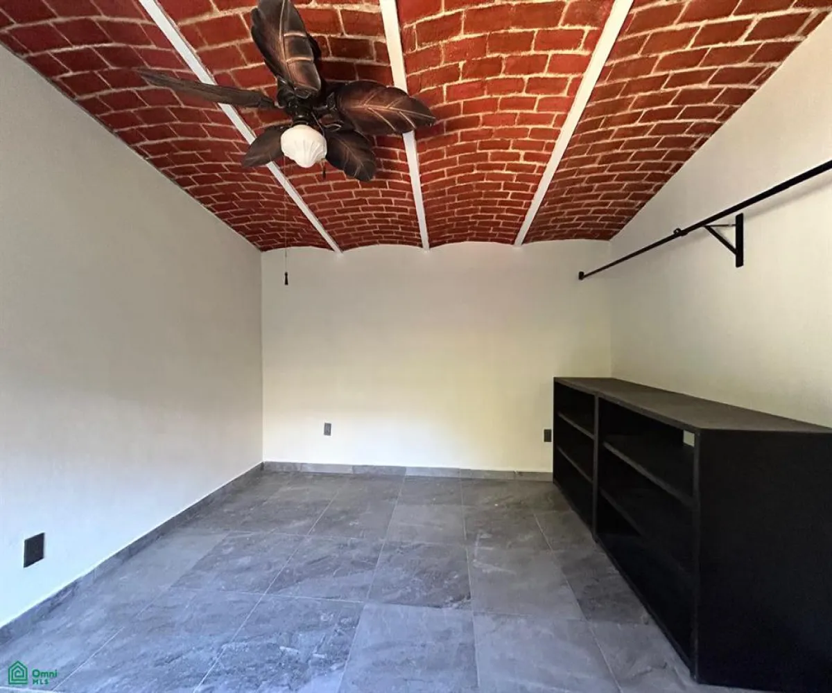 Casa En Venta,Chapala Haciendas,Priv. David Santos 86, Chapala, Jalisco 45900, 2 Habitaciones,2 Baños,Priv. David Santos,MX26007048M