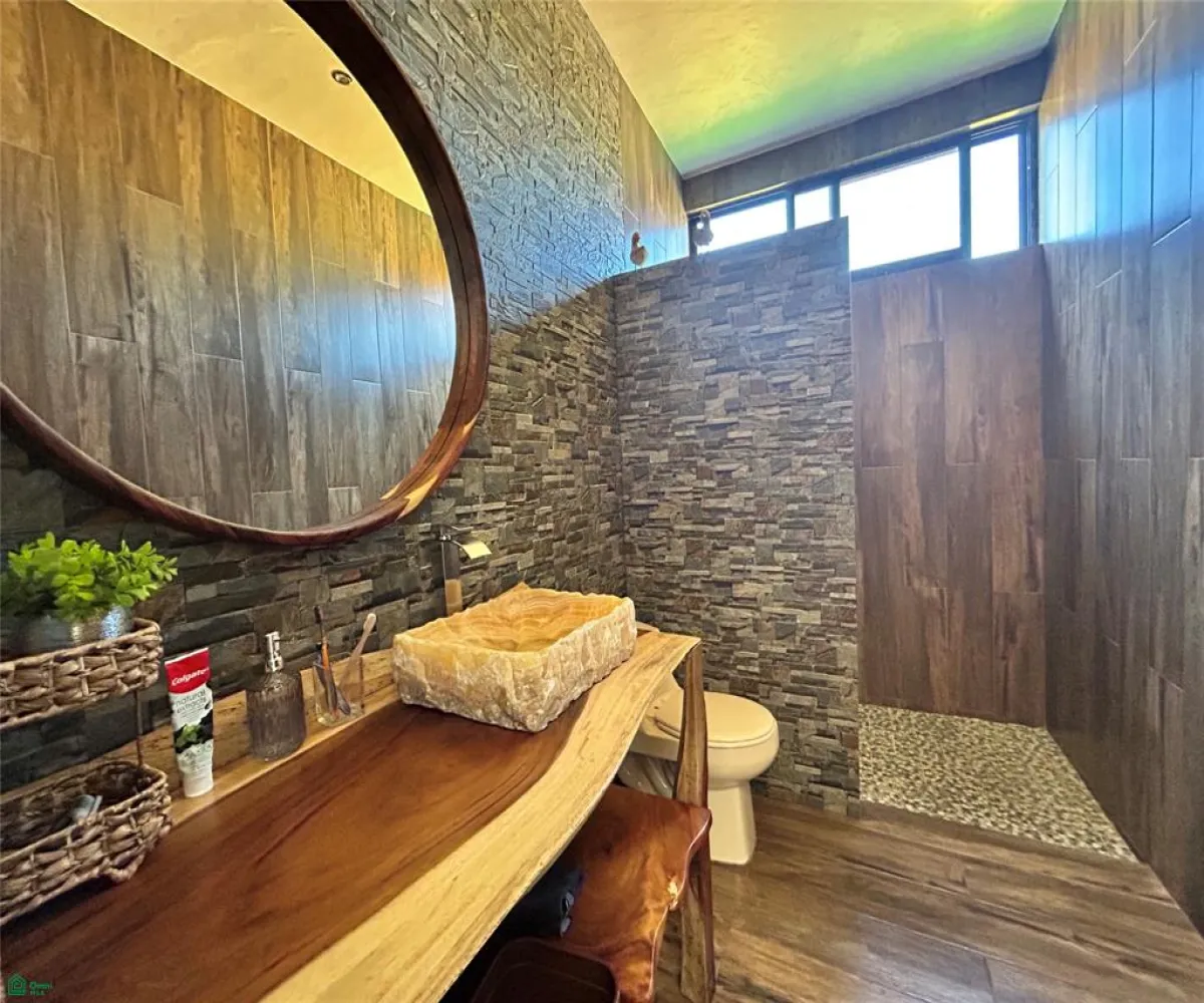 Casa En Venta,Nuevo Chapala,Las Rosas 62, Chapala, Jalisco 45900, 4 Habitaciones,3 Baños,Las Rosas,MX26007069M