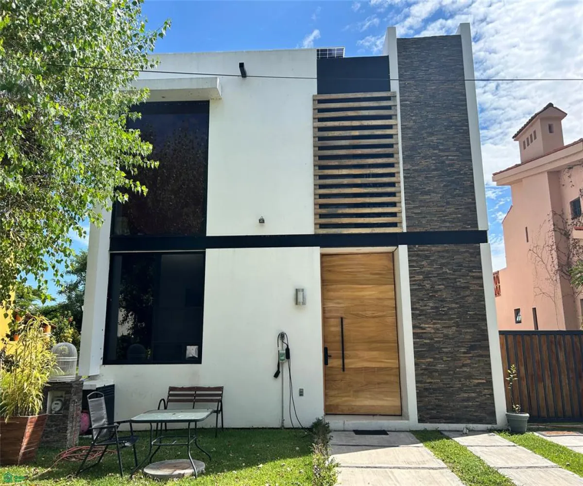 Casa En Venta,Nuevo Chapala,Las Rosas 62, Chapala, Jalisco 45900, 4 Habitaciones,3 Baños,Las Rosas,MX26007069M