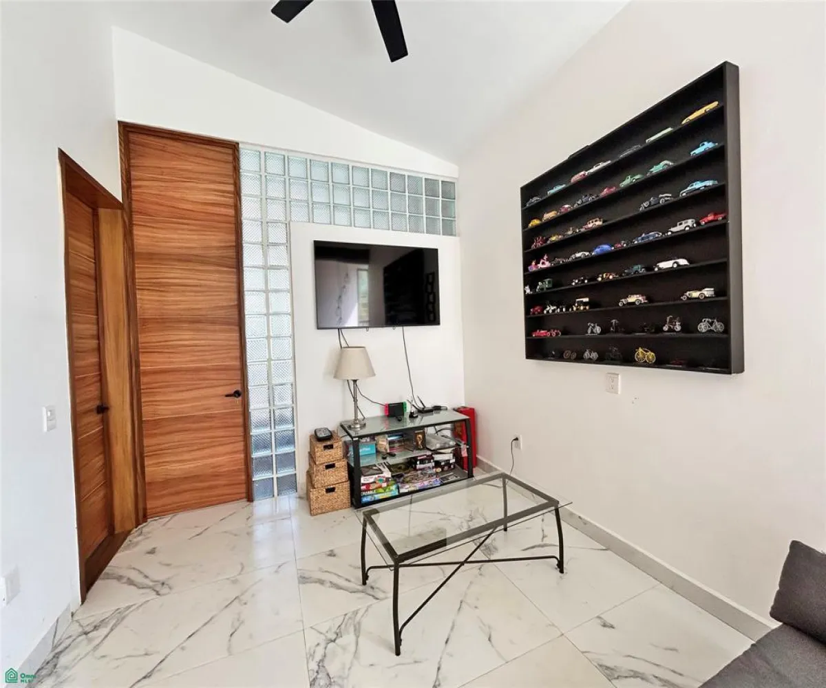 Casa En Venta,Nuevo Chapala,Las Rosas 62, Chapala, Jalisco 45900, 4 Habitaciones,3 Baños,Las Rosas,MX26007069M