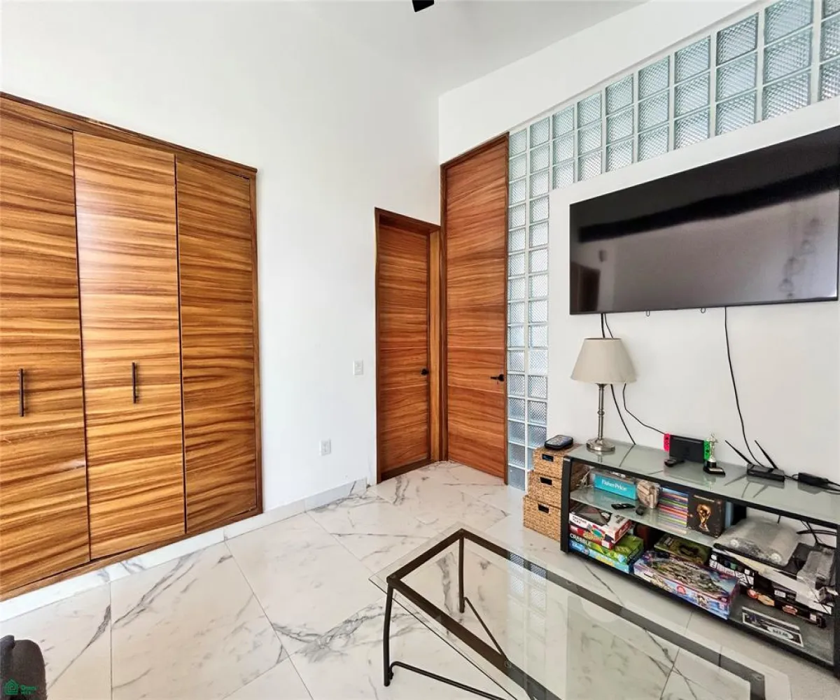 Casa En Venta,Nuevo Chapala,Las Rosas 62, Chapala, Jalisco 45900, 4 Habitaciones,3 Baños,Las Rosas,MX26007069M