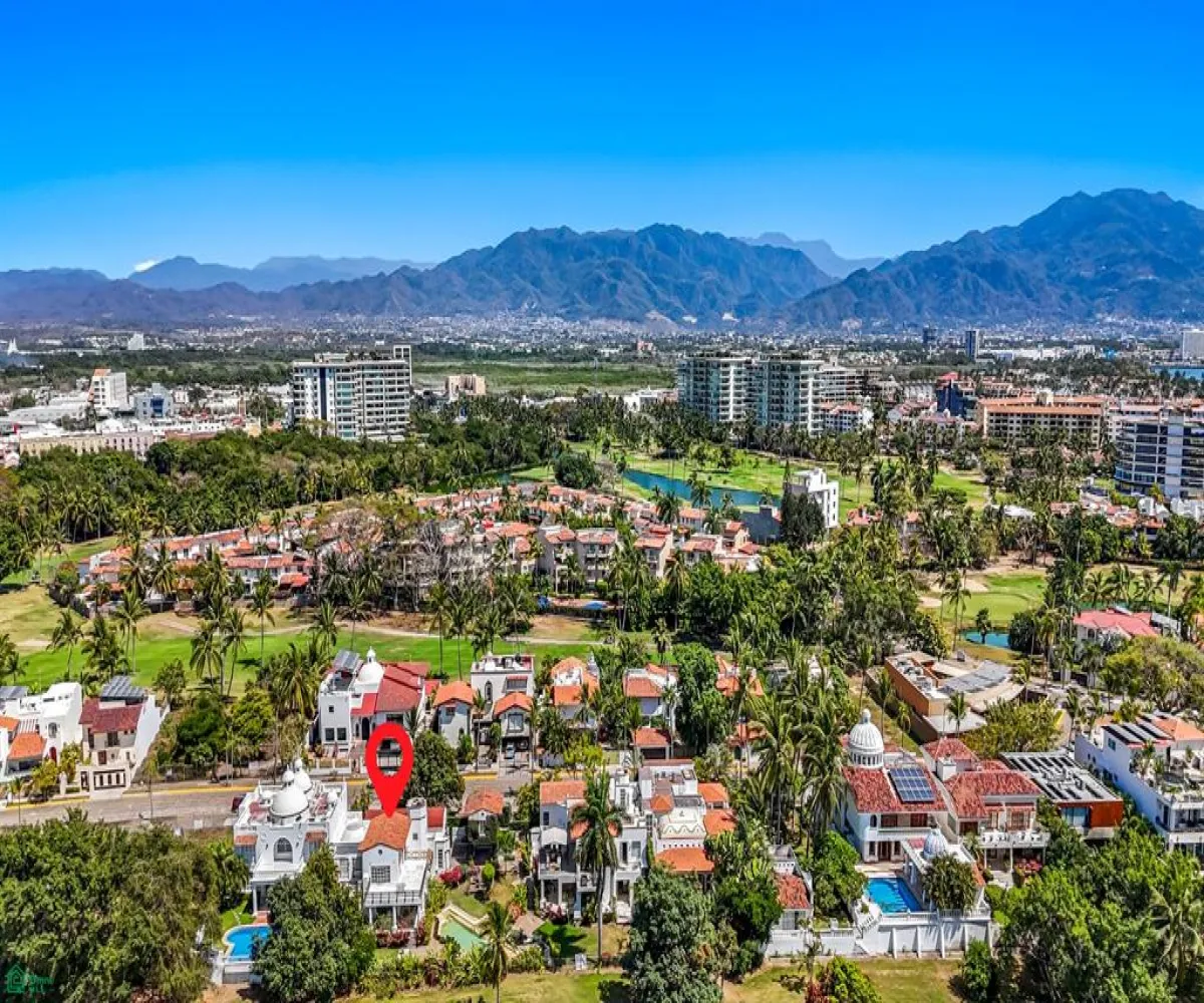 Departamento En Venta,Gaviotas 135, Puerto Vallarta, Jalisco 48335, 3 Habitaciones,3 Baños,Gaviotas,1,MX26008175M