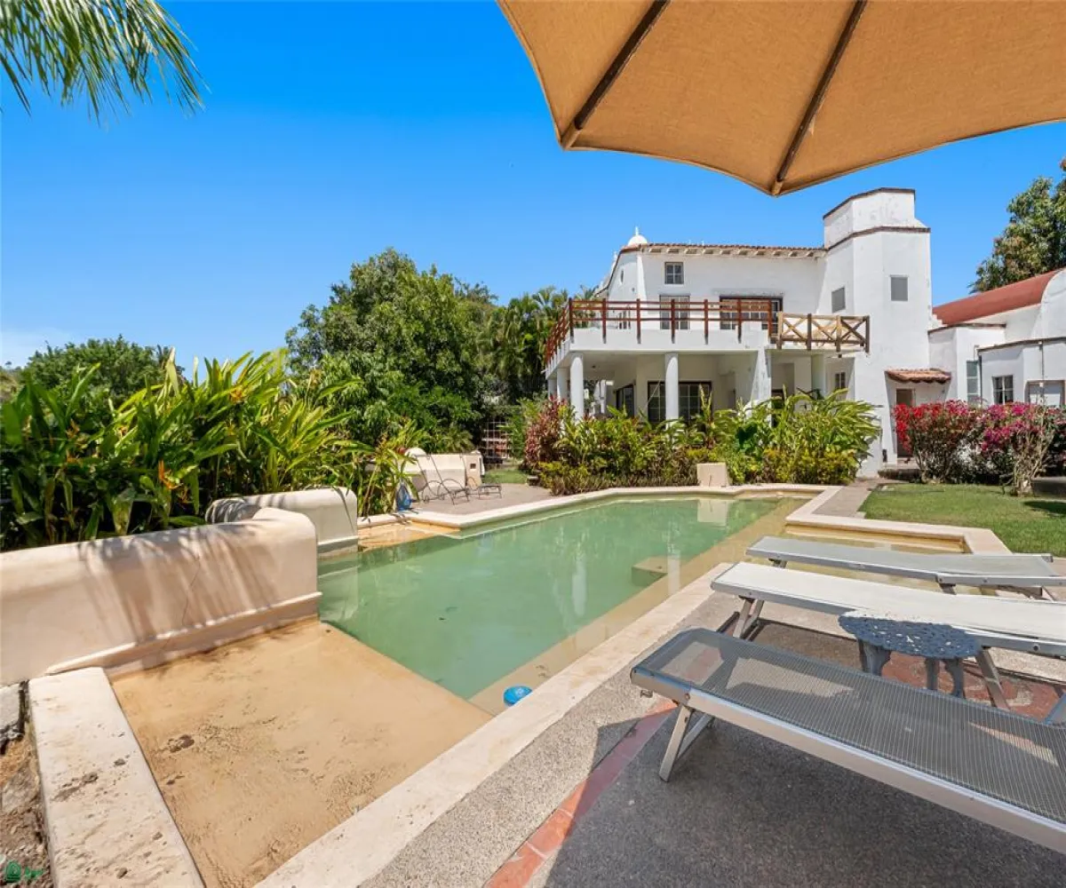 Departamento En Venta,Gaviotas 135, Puerto Vallarta, Jalisco 48335, 3 Habitaciones,3 Baños,Gaviotas,1,MX26008175M