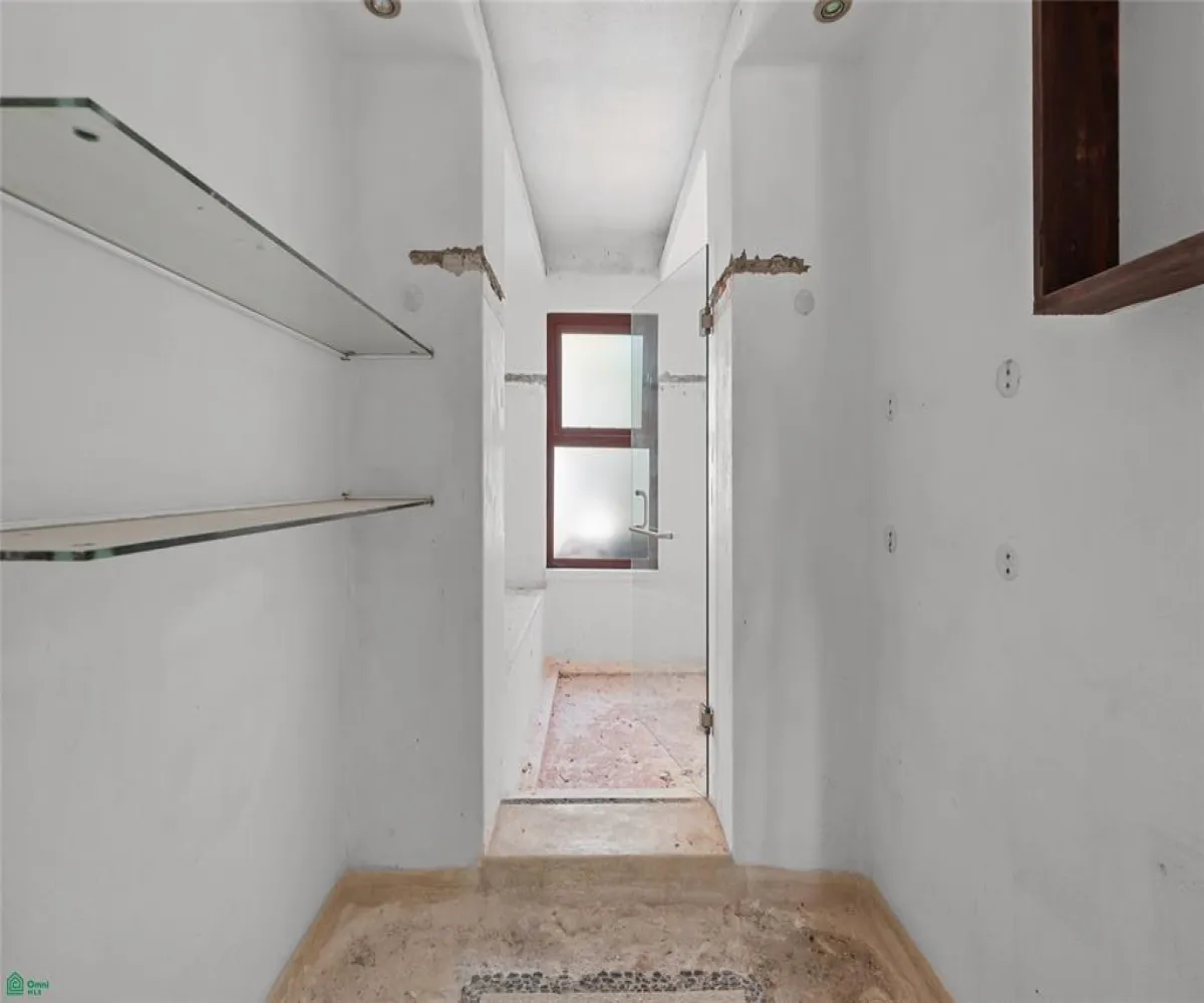 Departamento En Venta,Gaviotas 135, Puerto Vallarta, Jalisco 48335, 3 Habitaciones,3 Baños,Gaviotas,1,MX26008175M