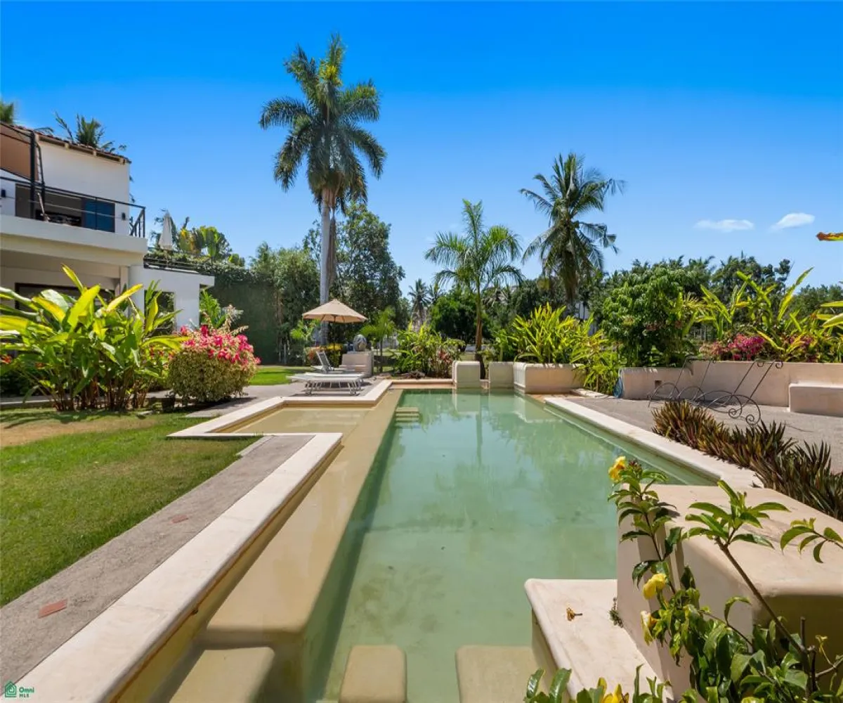 Departamento En Venta,Gaviotas 135, Puerto Vallarta, Jalisco 48335, 3 Habitaciones,3 Baños,Gaviotas,1,MX26008175M