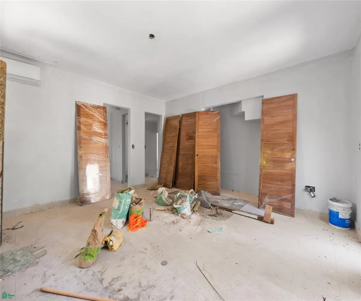 Departamento En Venta,Gaviotas 135, Puerto Vallarta, Jalisco 48335, 3 Habitaciones,3 Baños,Gaviotas,1,MX26008175M