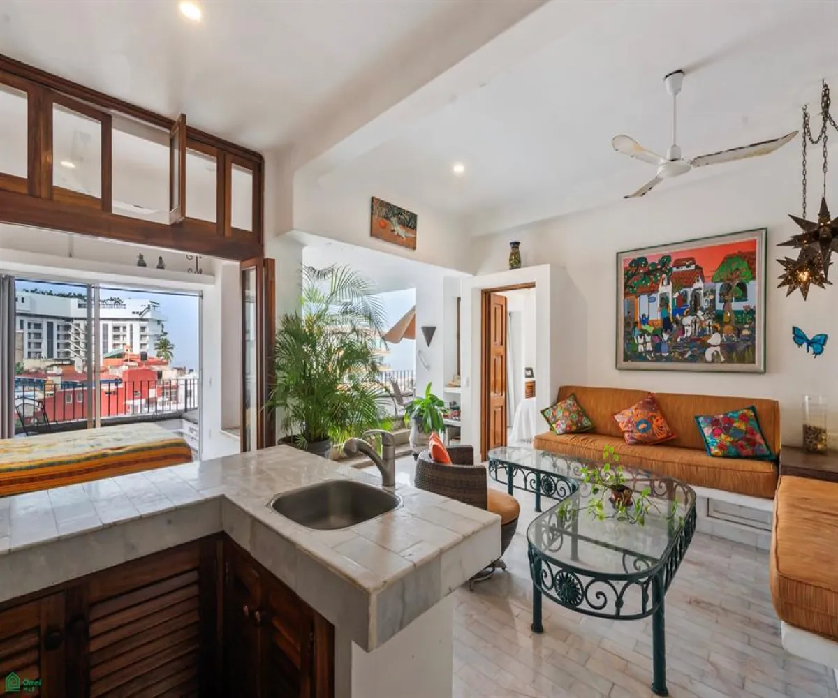 Departamento En Venta,Jacarandas 518, Puerto Vallarta, Jalisco 48380, 2 Habitaciones,2 Baños,Jacarandas,MX26008240M