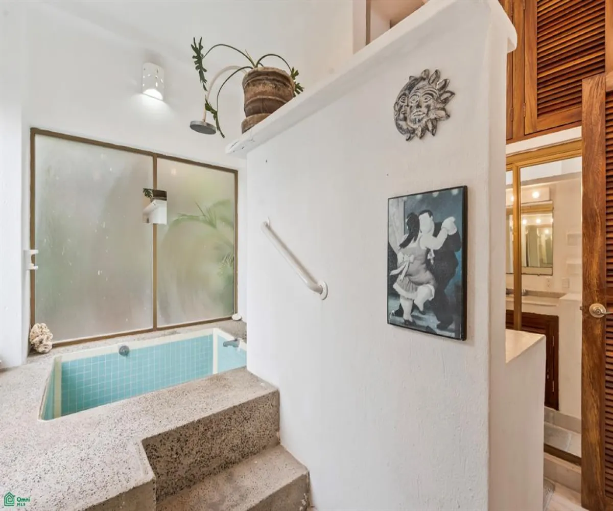 Departamento En Venta,Jacarandas 518, Puerto Vallarta, Jalisco 48380, 2 Habitaciones,2 Baños,Jacarandas,MX26008240M