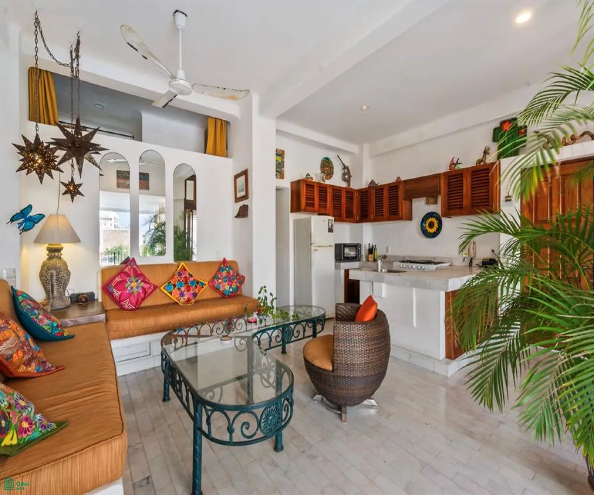 Departamento En Venta,Jacarandas 518, Puerto Vallarta, Jalisco 48380, 2 Habitaciones,2 Baños,Jacarandas,MX26008240M