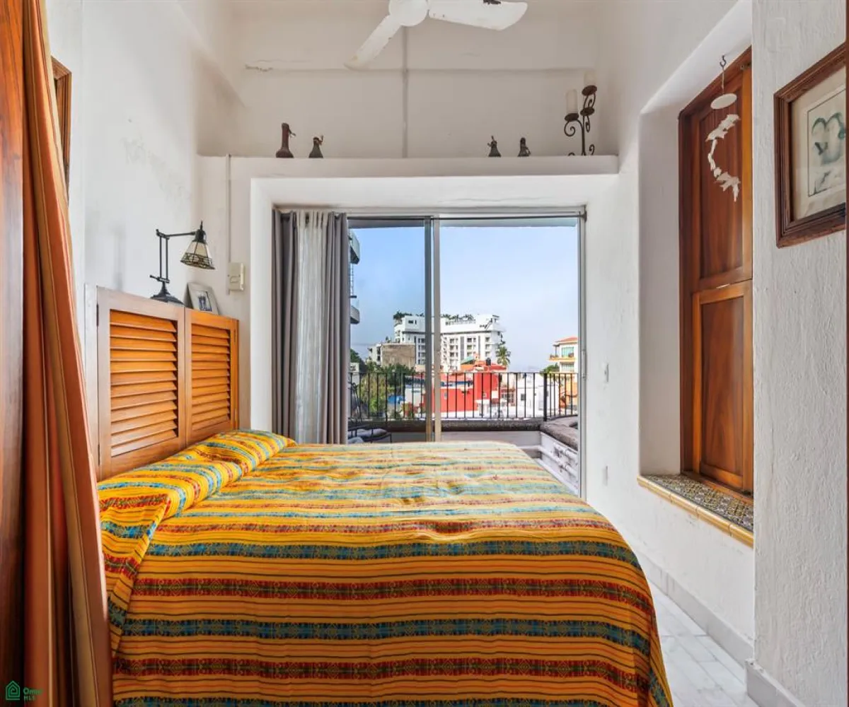 Departamento En Venta,Jacarandas 518, Puerto Vallarta, Jalisco 48380, 2 Habitaciones,2 Baños,Jacarandas,MX26008240M