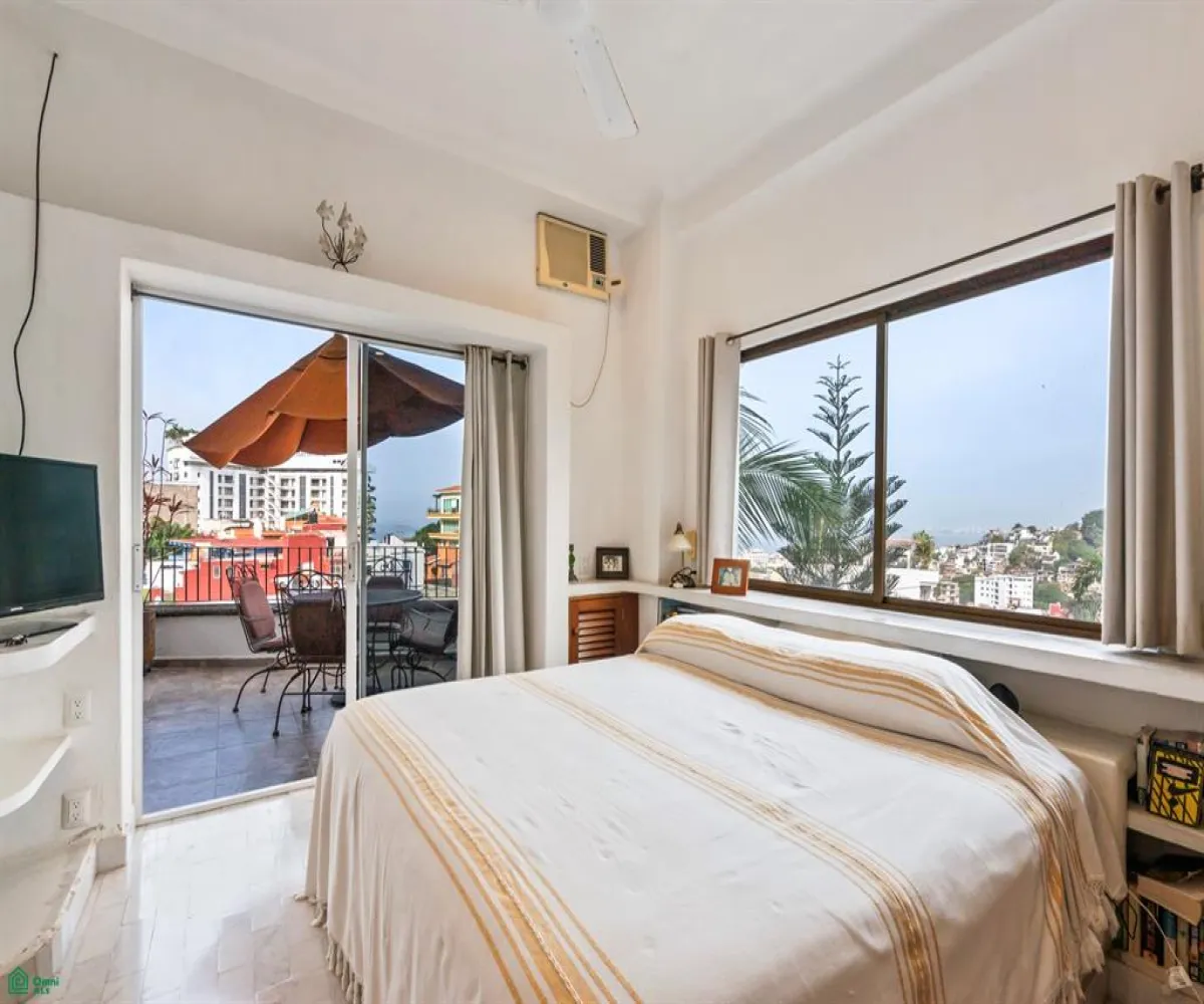 Departamento En Venta,Jacarandas 518, Puerto Vallarta, Jalisco 48380, 2 Habitaciones,2 Baños,Jacarandas,MX26008240M