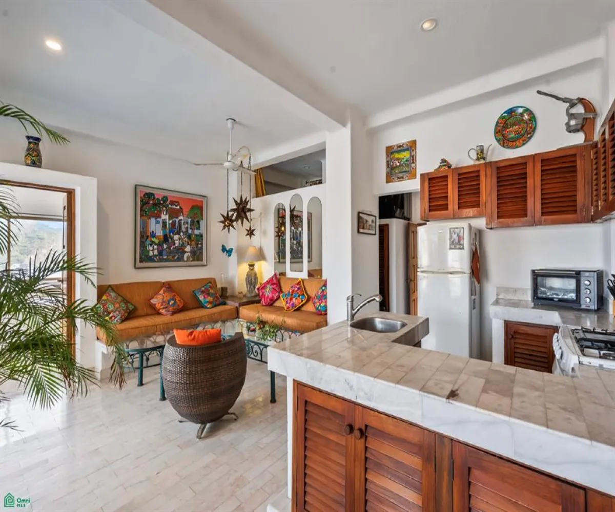 Departamento En Venta,Jacarandas 518, Puerto Vallarta, Jalisco 48380, 2 Habitaciones,2 Baños,Jacarandas,MX26008240M