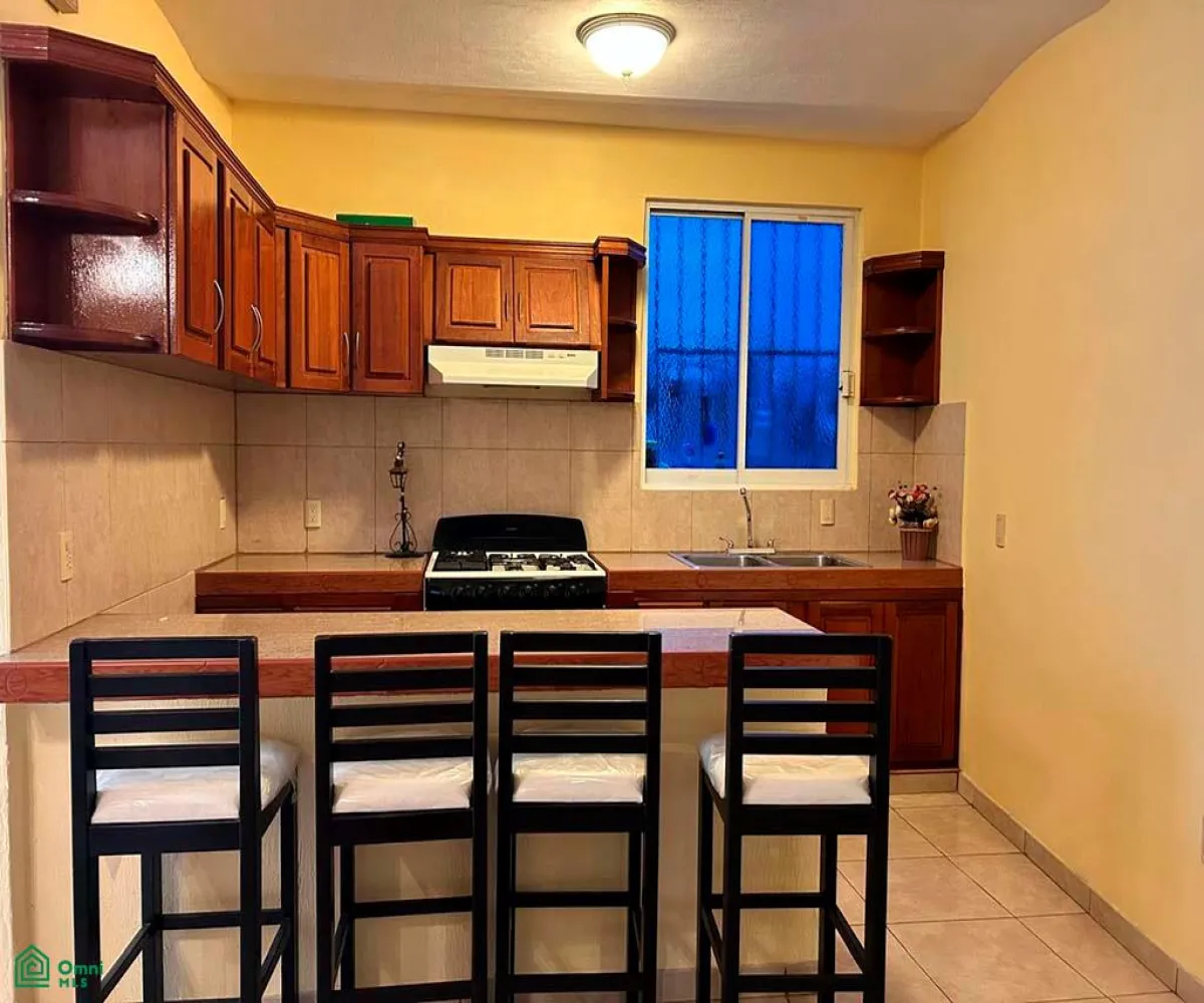 Departamento En Venta,Chapala Centro,Priv. Francisco I Madero 132-A, Chapala, Jalisco 45900, 1 Cuarto,1 Baño,Priv. Francisco I Madero,1,MX26008313M