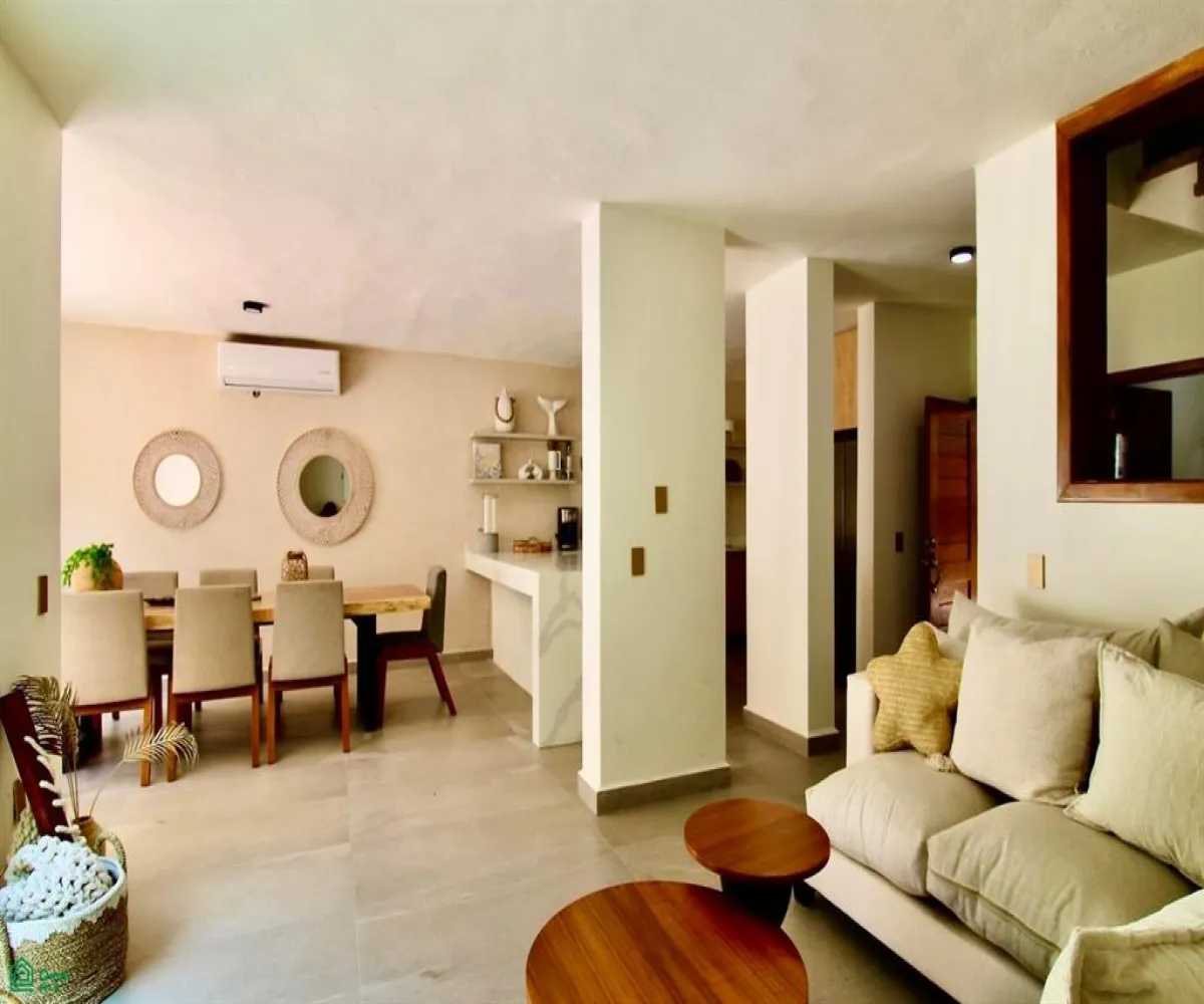 Casa En Venta,Residencial Fluvial Vallarta,LAGO TITICACA 3, Puerto Vallarta, Jalisco 48312, 4 Habitaciones,3 Baños,LAGO TITICACA,MX26008360M