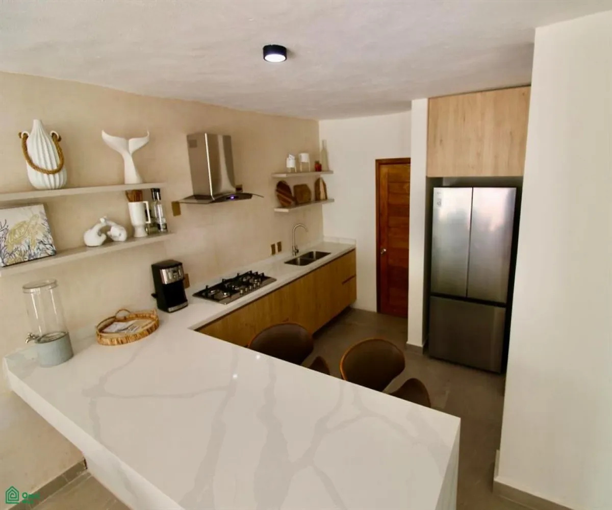 Casa En Venta,Residencial Fluvial Vallarta,LAGO TITICACA 3, Puerto Vallarta, Jalisco 48312, 4 Habitaciones,3 Baños,LAGO TITICACA,MX26008360M