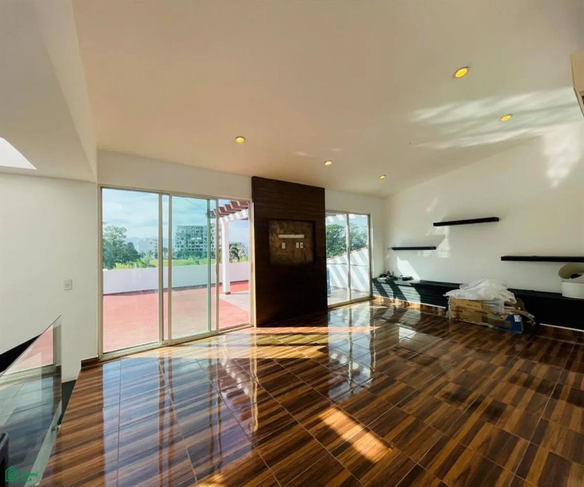 Casa En Venta,Residencial Fluvial Vallarta,CASA RIO 5, Puerto Vallarta, Jalisco 48312, 4 Habitaciones,7 Baños,CASA RIO,MX26008364M