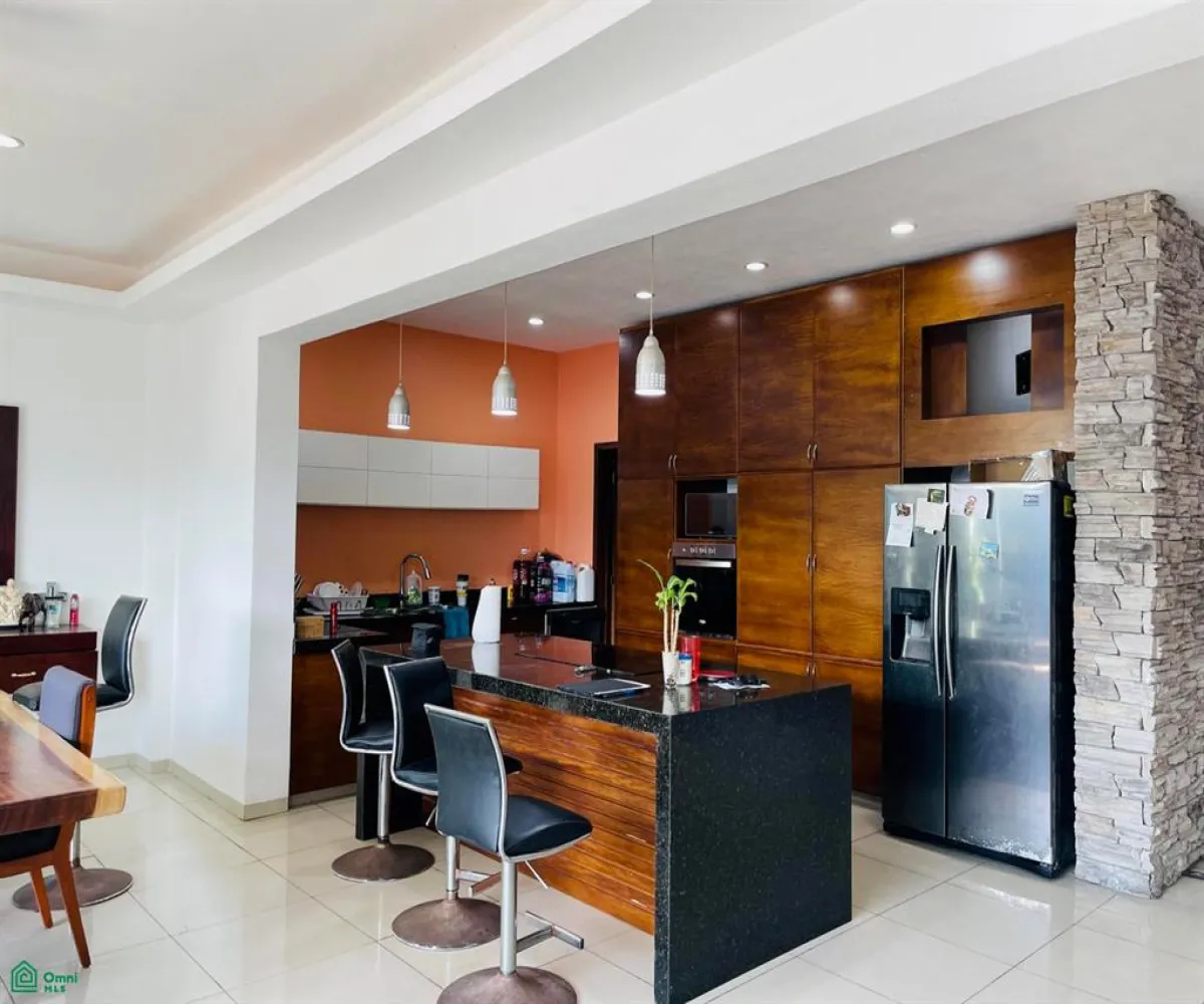 Casa En Venta,Residencial Fluvial Vallarta,CASA RIO 5, Puerto Vallarta, Jalisco 48312, 4 Habitaciones,7 Baños,CASA RIO,MX26008364M