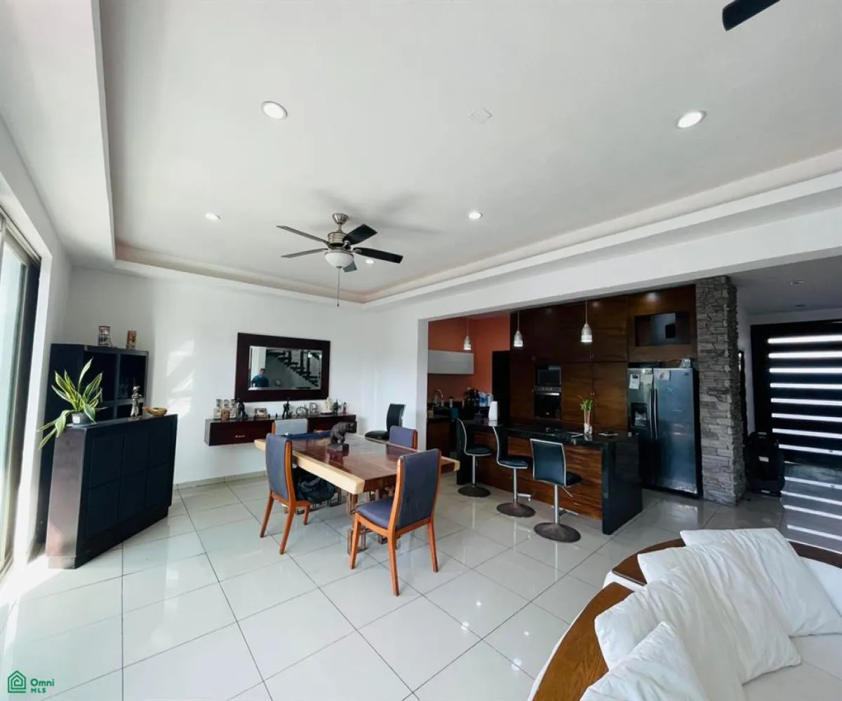 Casa En Venta,Residencial Fluvial Vallarta,CASA RIO 5, Puerto Vallarta, Jalisco 48312, 4 Habitaciones,7 Baños,CASA RIO,MX26008364M