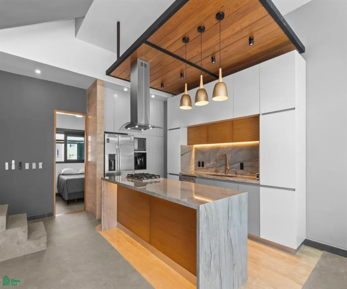 Casa En Venta,Residencial Fluvial Vallarta,LAGO DEL OSO 17, Puerto Vallarta, Jalisco 48312, 4 Habitaciones,3 Baños,LAGO DEL OSO,MX26008384M