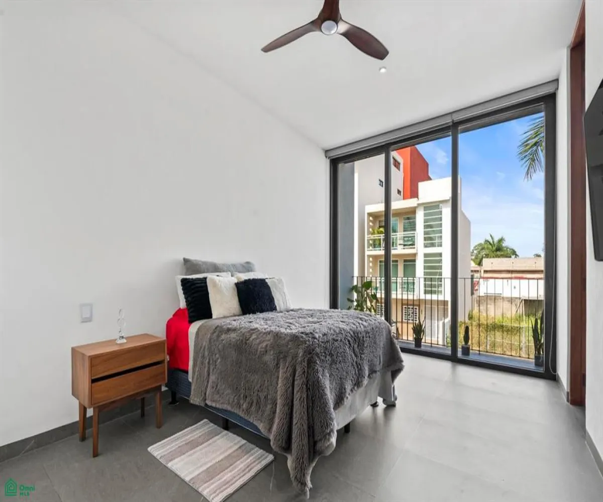 Departamento En Venta,Versalles,CASA ADAME 19, Puerto Vallarta, Jalisco 48310, 3 Habitaciones,3 Baños,CASA ADAME,MX26008390M