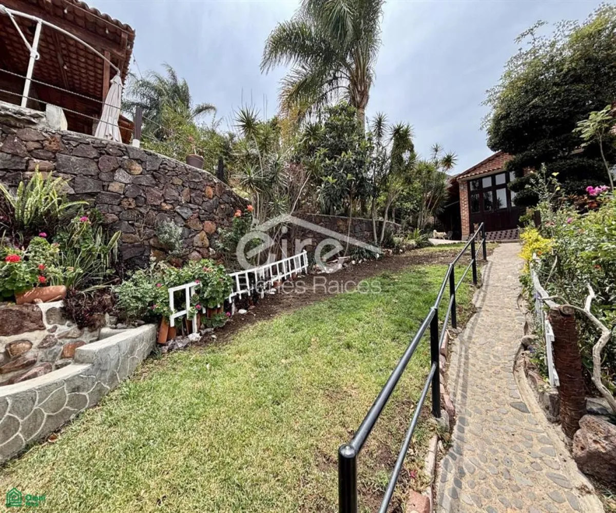Casa En Venta,Balcones de la Calera,Cardenal 44, Tlajomulco de Zuniga, Jalisco 45677, 1 Cuarto,1 Baño,Cardenal,MX26008391M