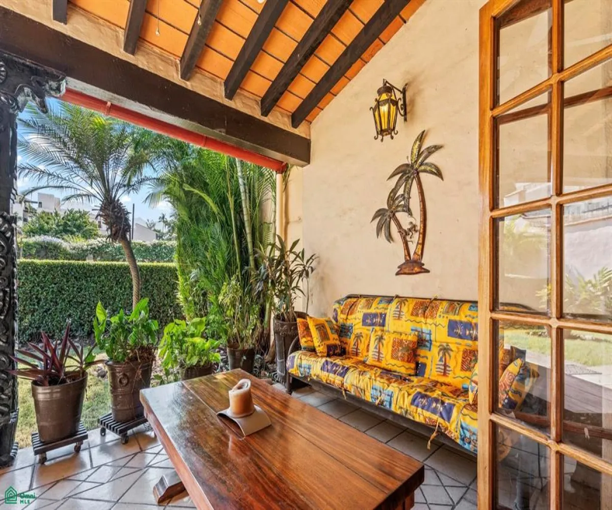 Departamento En Venta,Versalles,HACIENDA VERSALLES 20, Puerto Vallarta, Jalisco 48310, 4 Habitaciones,4 Baños,HACIENDA VERSALLES,1,MX26008392M