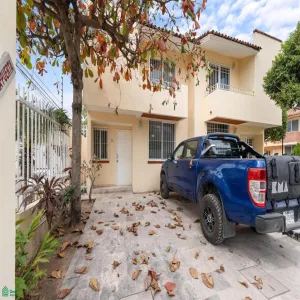 Departamento En Venta,Versalles,TABACHINES 22, Puerto Vallarta, Jalisco 48310, 3 Habitaciones,3 Baños,TABACHINES,1,MX26008395M