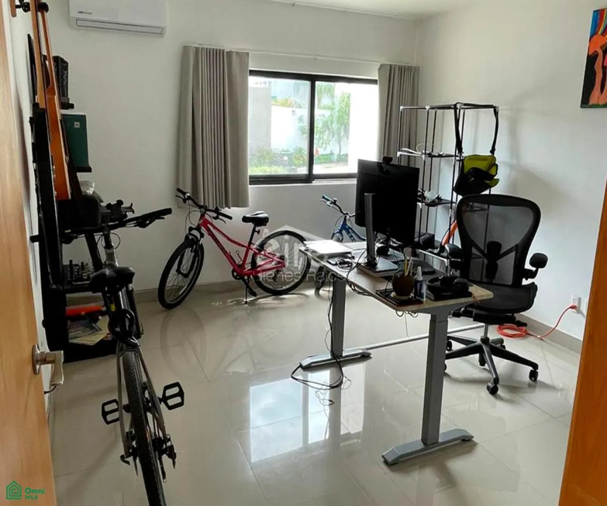 Casa En Venta,Senderos de la Aurora,Senderos de la Aurora 70, Tlajomulco de Zuniga, Jalisco 45645, 4 Habitaciones,3 Baños,Senderos de la Aurora,MX26008398M