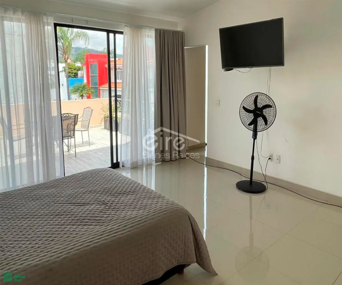 Casa En Venta,Senderos de la Aurora,Senderos de la Aurora 70, Tlajomulco de Zuniga, Jalisco 45645, 4 Habitaciones,3 Baños,Senderos de la Aurora,MX26008398M