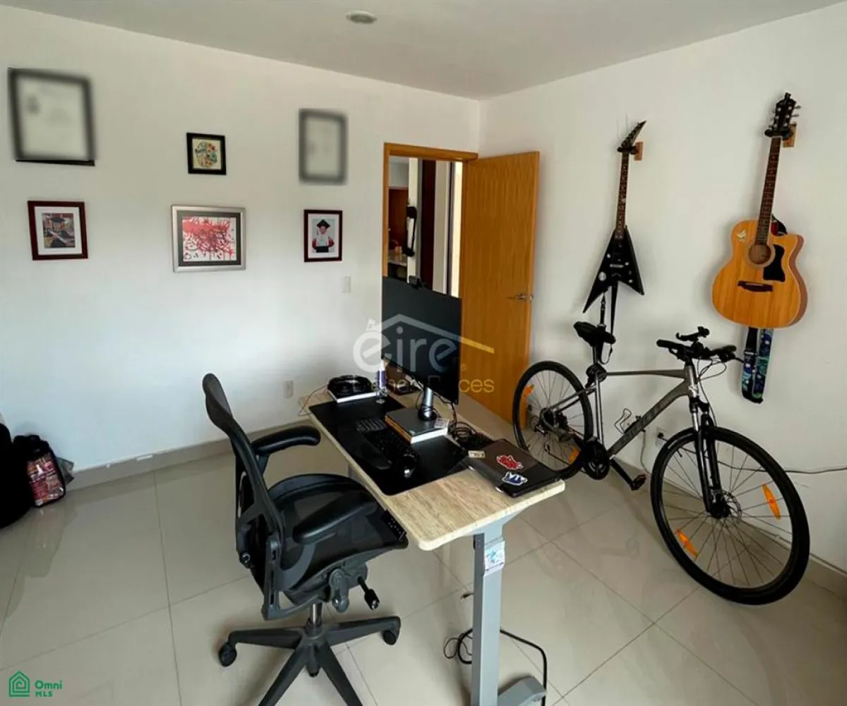 Casa En Venta,Senderos de la Aurora,Senderos de la Aurora 70, Tlajomulco de Zuniga, Jalisco 45645, 4 Habitaciones,3 Baños,Senderos de la Aurora,MX26008398M