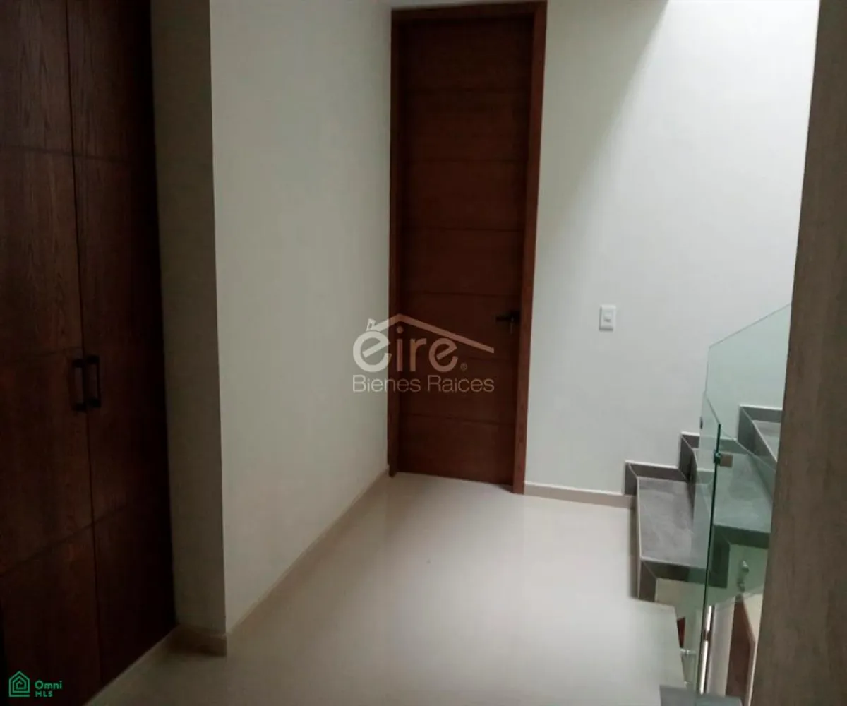 Casa En Venta,Av. Magallanes 1130, Tlajomulco de Zuniga, Jalisco 45600, 3 Habitaciones,4 Baños,Av. Magallanes,MX26008400M