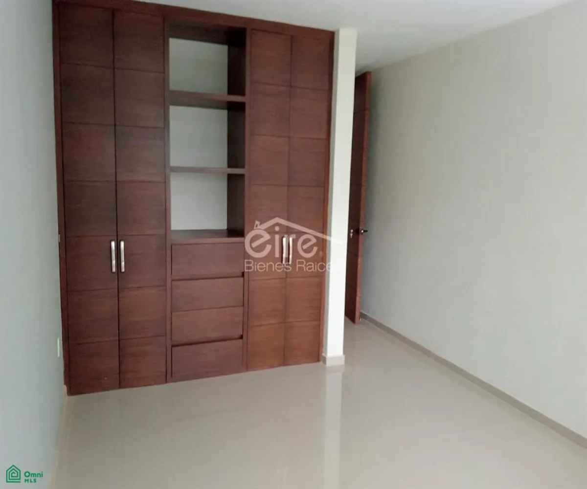 Casa En Venta,Av. Magallanes 1130, Tlajomulco de Zuniga, Jalisco 45600, 3 Habitaciones,4 Baños,Av. Magallanes,MX26008400M