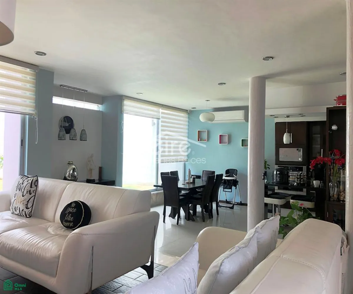 Casa En Venta,Bosques de Santa Anita,Av. Las Lomas Altas S/N, Tlajomulco de Zuniga, Jalisco 45645, 3 Habitaciones,4 Baños,Av. Las Lomas Altas,MX26008401M