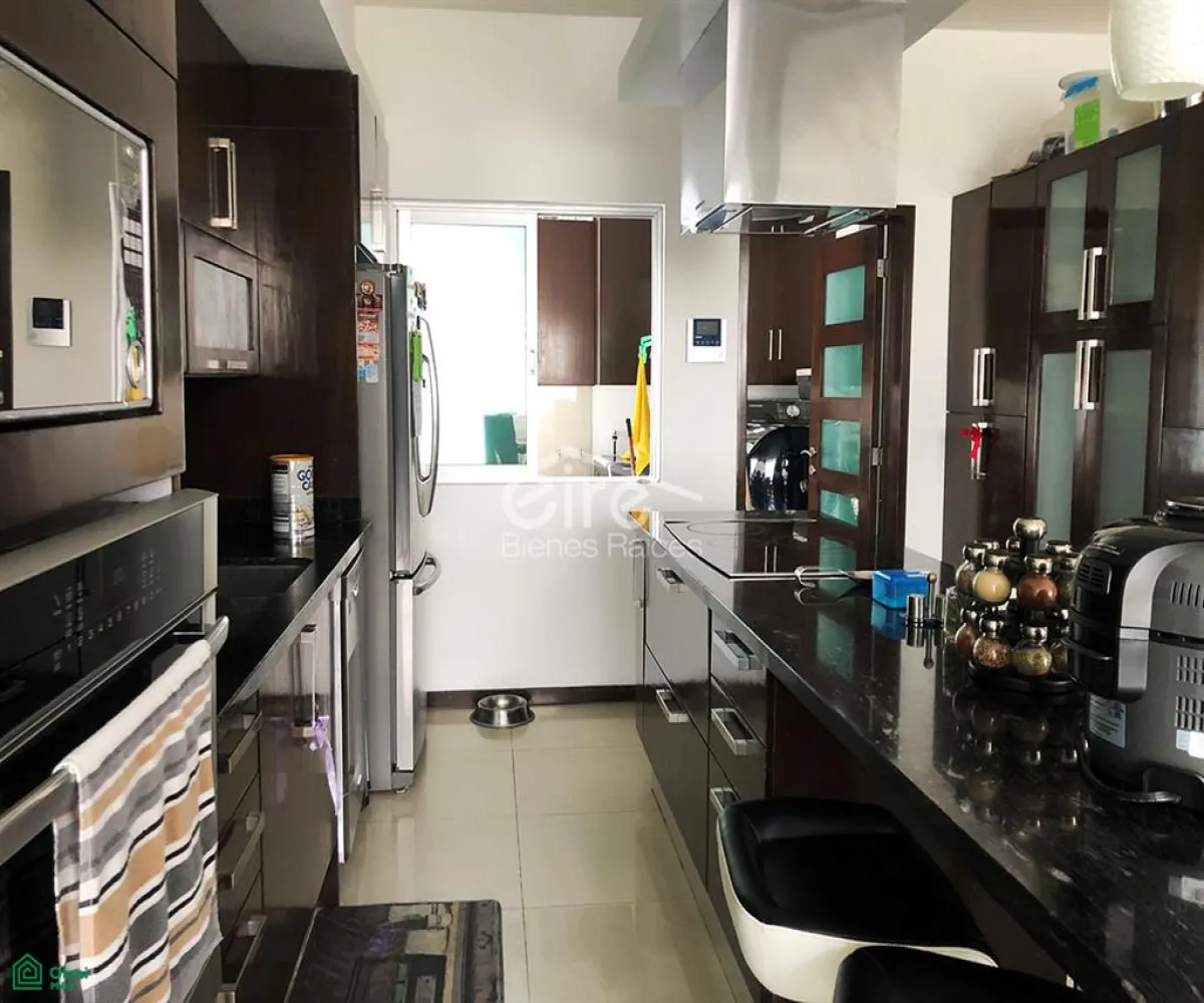 Casa En Venta,Bosques de Santa Anita,Av. Las Lomas Altas S/N, Tlajomulco de Zuniga, Jalisco 45645, 3 Habitaciones,4 Baños,Av. Las Lomas Altas,MX26008401M