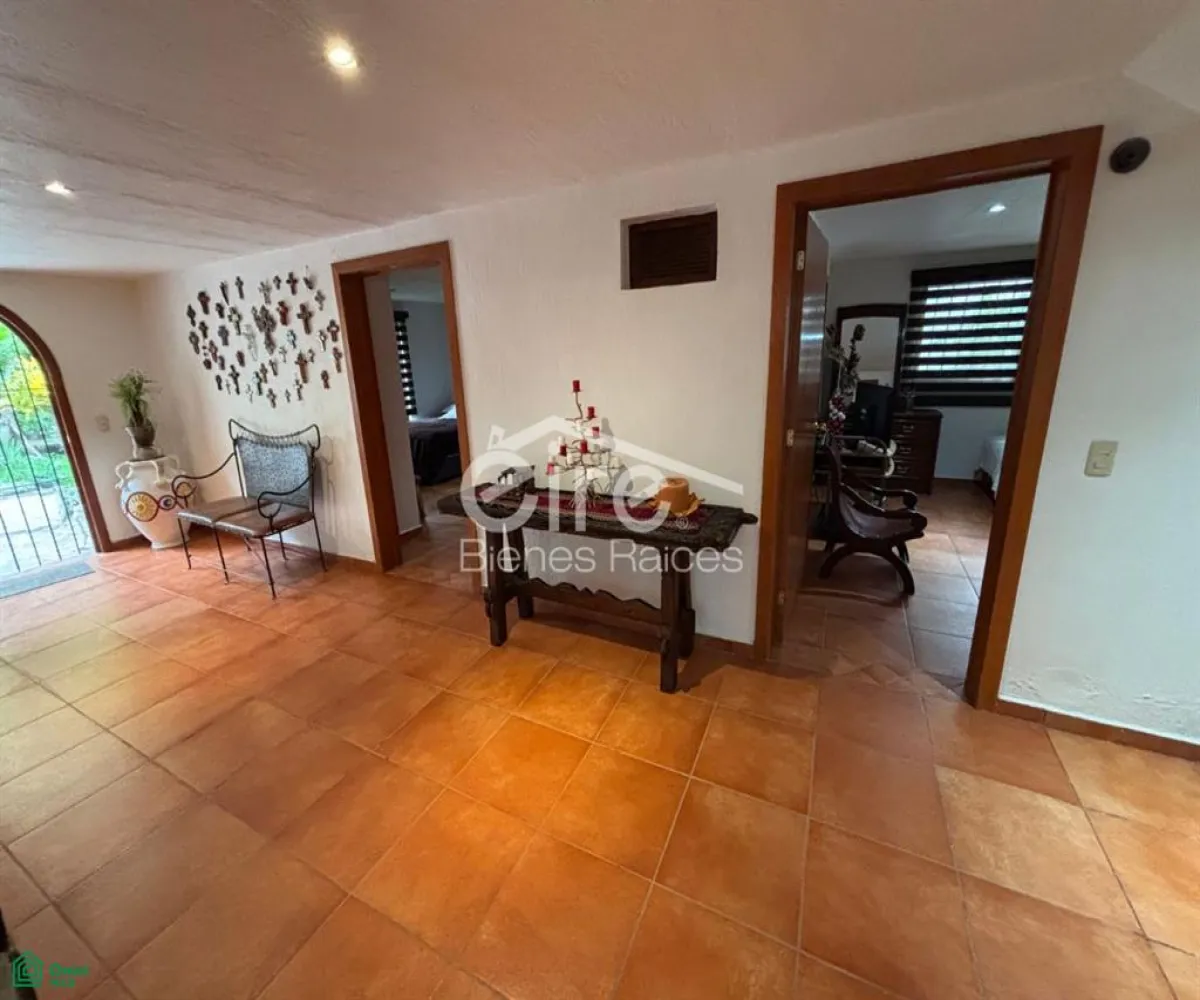 Casa En Venta,Balcones de la Calera,Av. Panoramica 30, Tlajomulco de Zuniga, Jalisco 45677, 5 Habitaciones,5 Baños,Av. Panoramica,MX26008402M