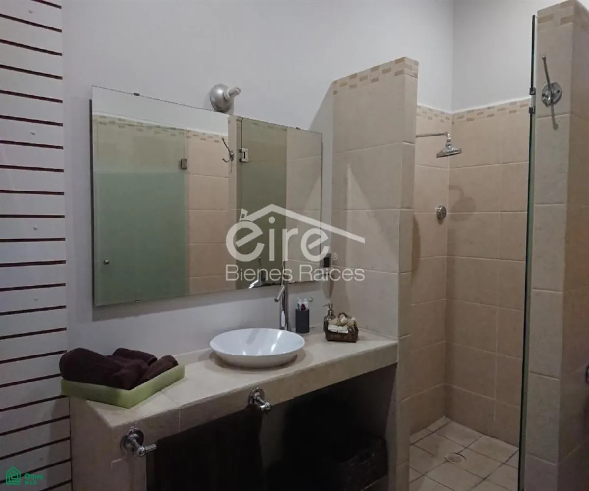 Casa En Venta,Los Gavilanes,Aldama 181- B, Tlajomulco de Zuniga, Jalisco 45640, 4 Habitaciones,5 Baños,Aldama,MX26008403M