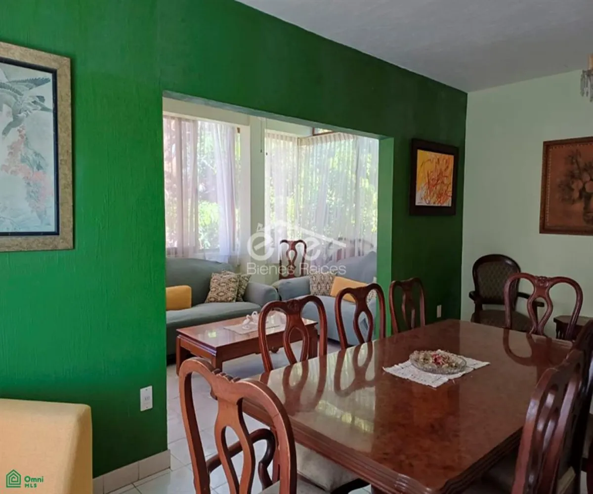 Casa En Venta,Italia Providencia,Amado Nervo 840 S/N, Guadalajara, Jalisco 44656, 4 Habitaciones,2 Baños,Amado Nervo 840,MX26008404M