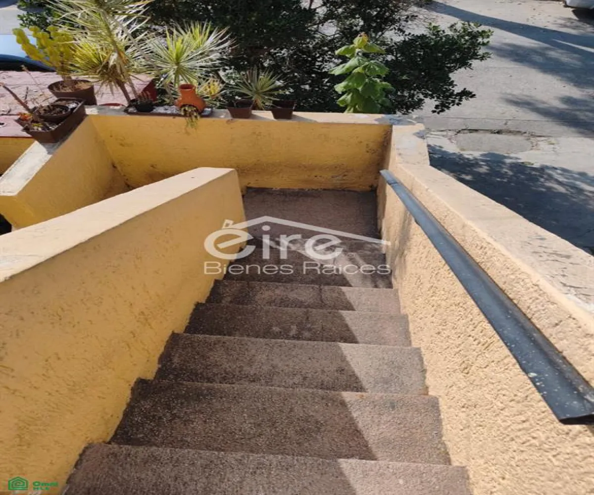 Casa En Venta,Italia Providencia,Amado Nervo 840 S/N, Guadalajara, Jalisco 44656, 4 Habitaciones,2 Baños,Amado Nervo 840,MX26008404M