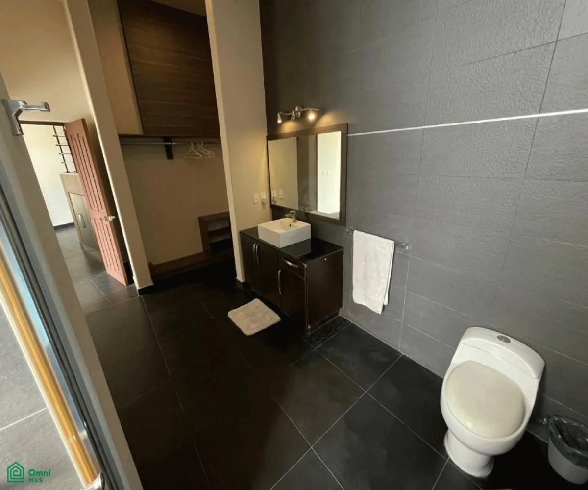 Casa En Venta,Jalisco 12, Chapala, Jalisco 45915, 5 Habitaciones,5 Baños,Jalisco,MX26008475M