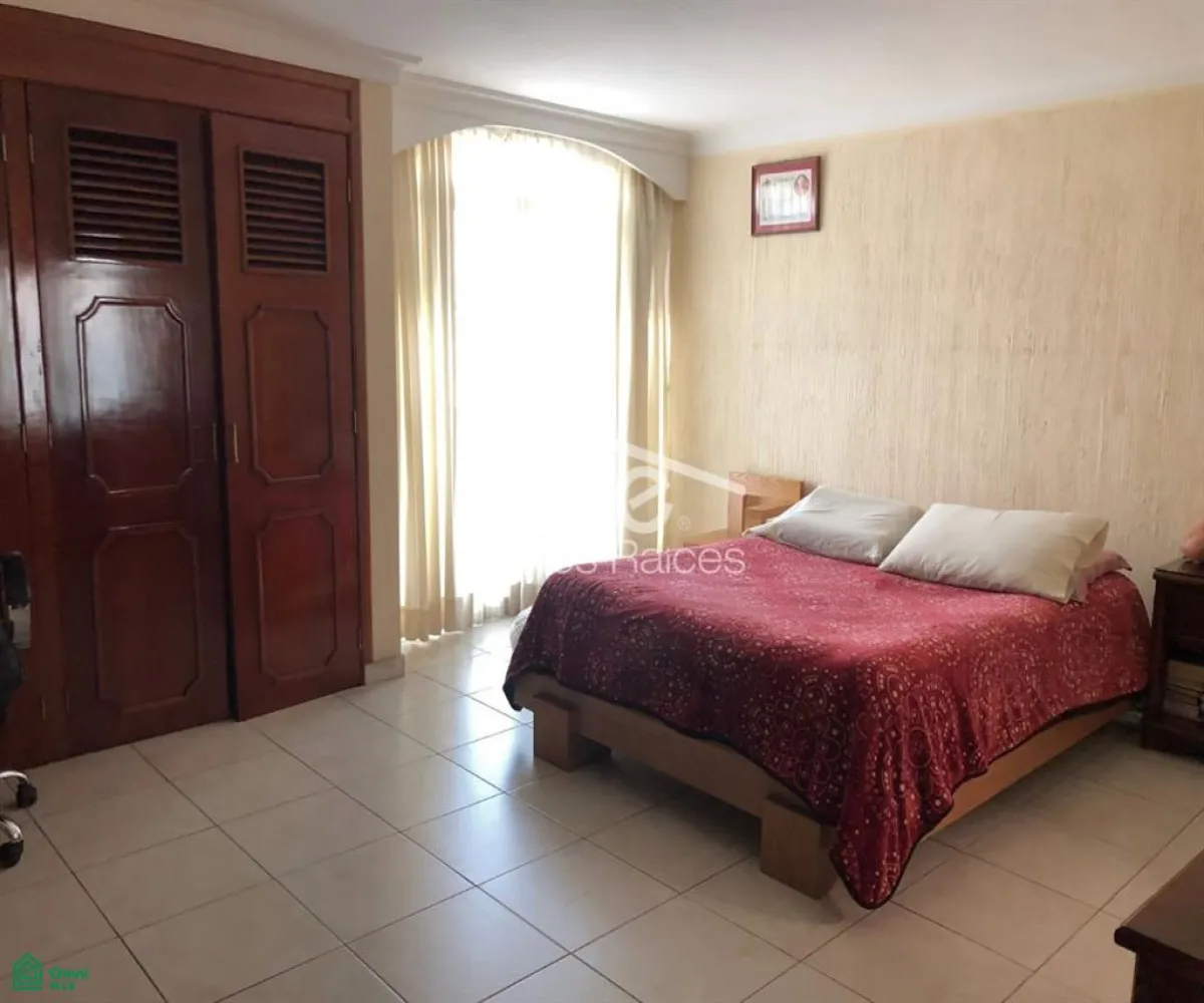 Casa En Venta,Providencia,C. Jesús García 2577, Guadalajara, Jalisco 44657, 5 Habitaciones,3 Baños,C. Jesús García,MX26008486M