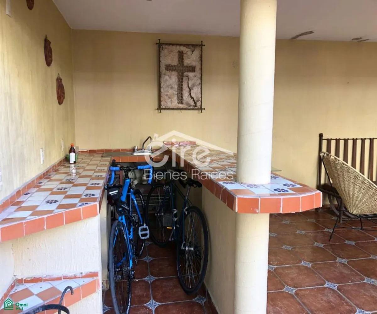 Casa En Venta,Providencia,C. Jesús García 2577, Guadalajara, Jalisco 44657, 5 Habitaciones,3 Baños,C. Jesús García,MX26008486M